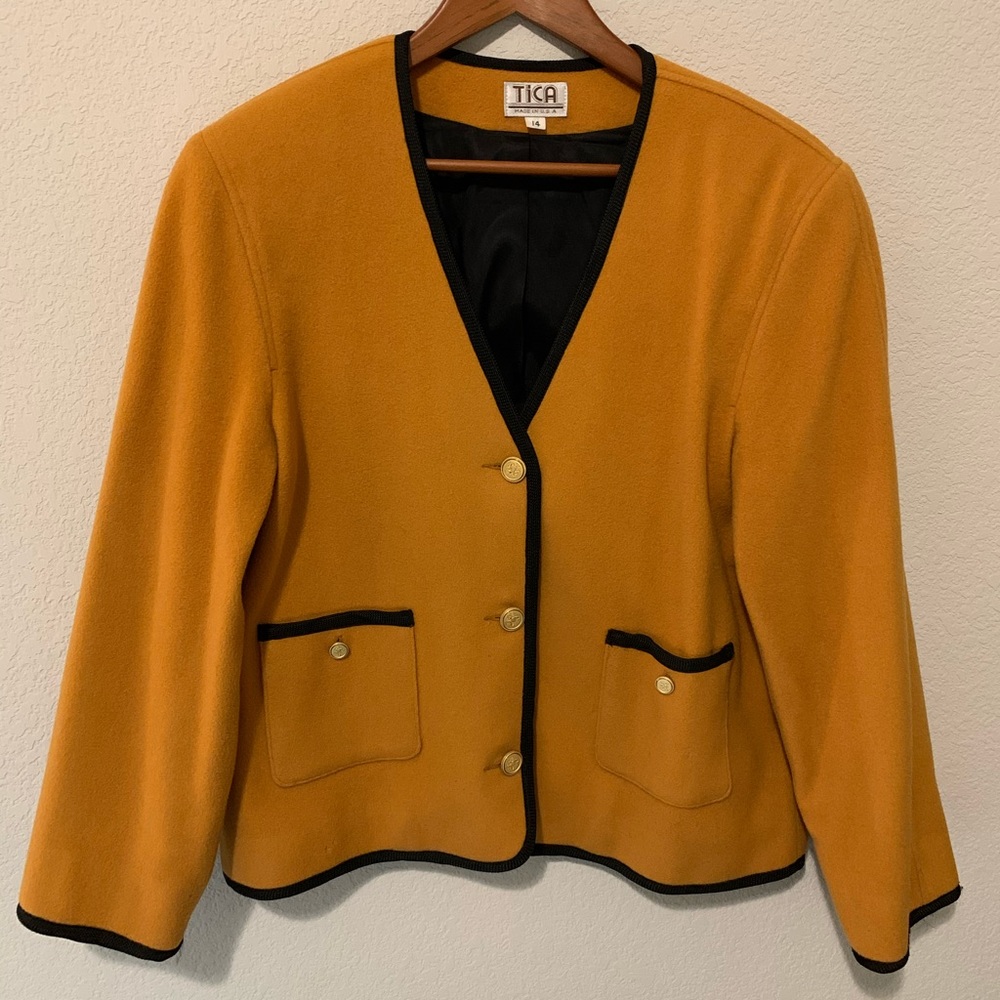 Tica Vintage Blazer